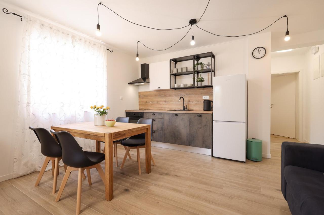 Apartment Ana 자다르 외부 사진